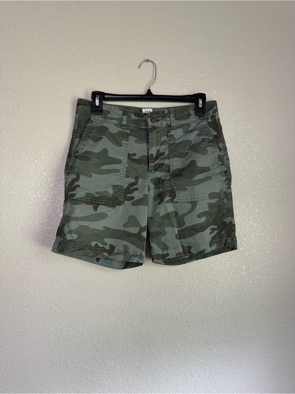 Gap Green Camo Girlfriend Khaki Shorts